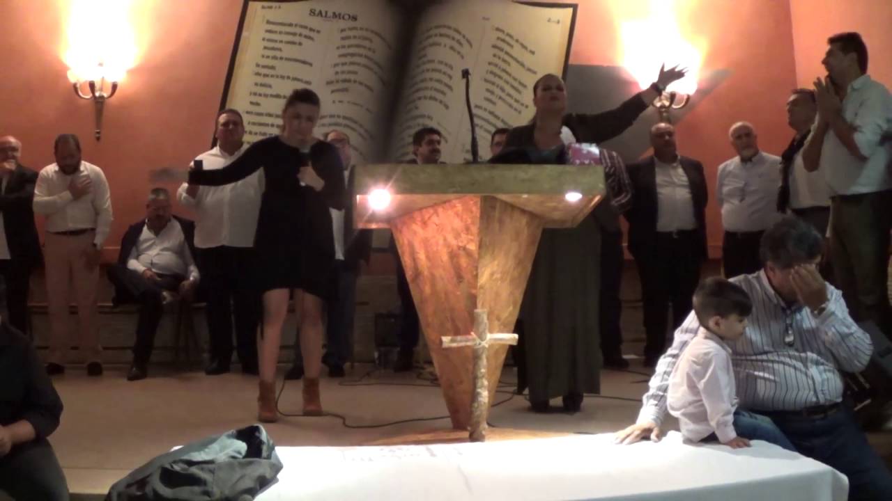 Culto en ciudad jardin, José de Caño Roto y el coro de pan de vida de Madrid