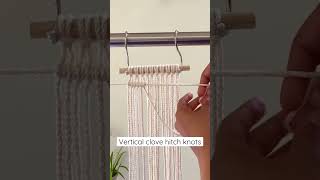 Vertical clove hitch knots I Macrame for beginners #macrame #macrametutorial #macrameknots #diy