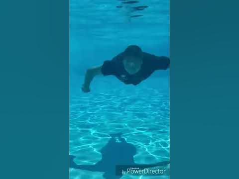 Charlie's swimming mission possible - YouTube