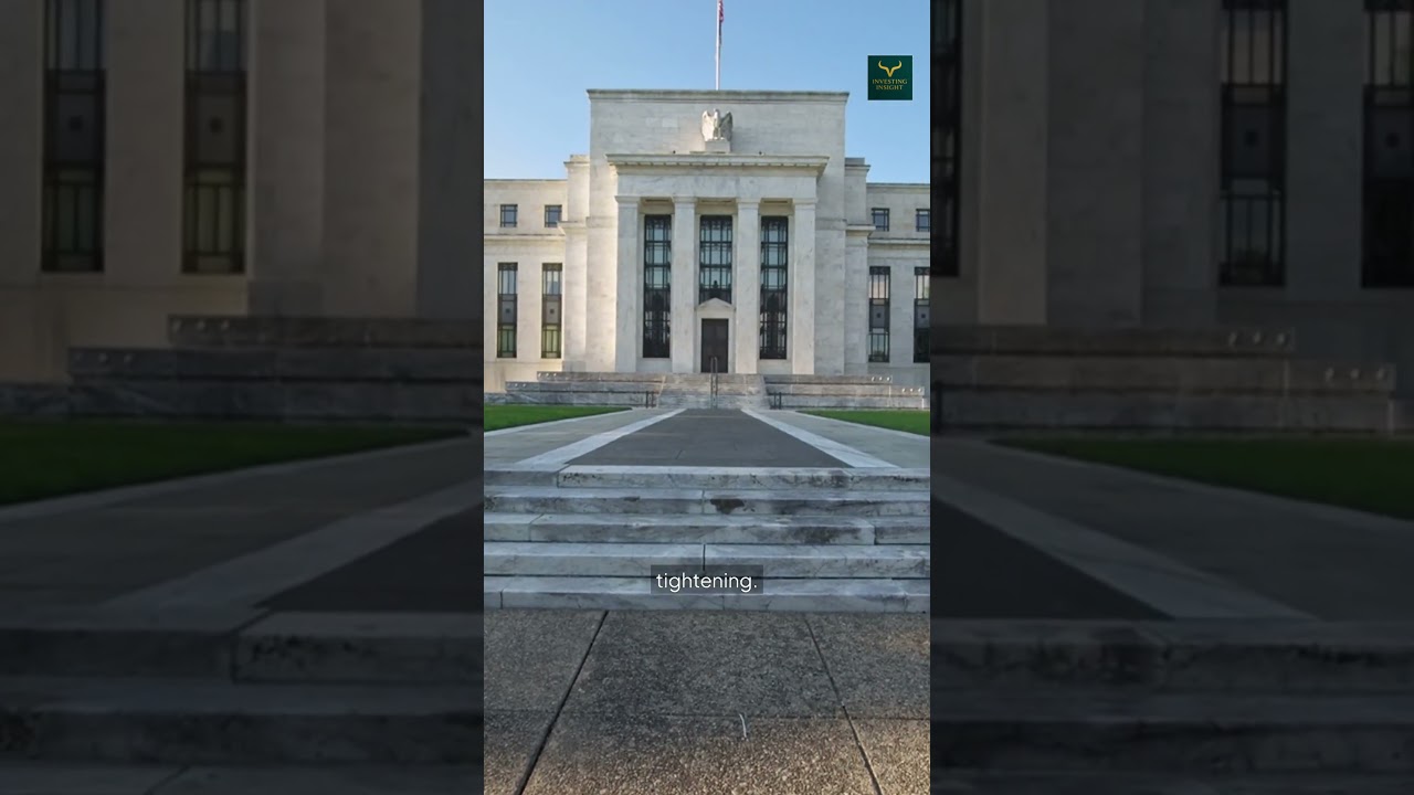THE MARKET IS RISING… BUT THE MONEY IS LEAVING