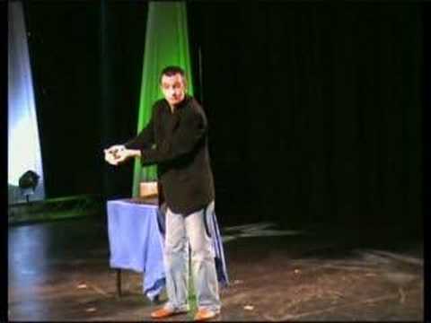 Comedy Magic - The Amazing Vanishing Bandanna