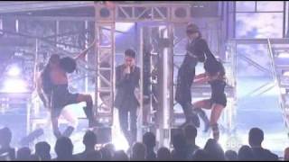 Adam Lambert - For Your Entertainment (Live @ AMA 09)