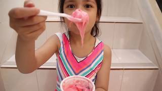 BIKIN ES KRIM PAKE MAINAN?? EMANG BISA??😱 - UNBOXING MY ICE CREAM MAKER🍨