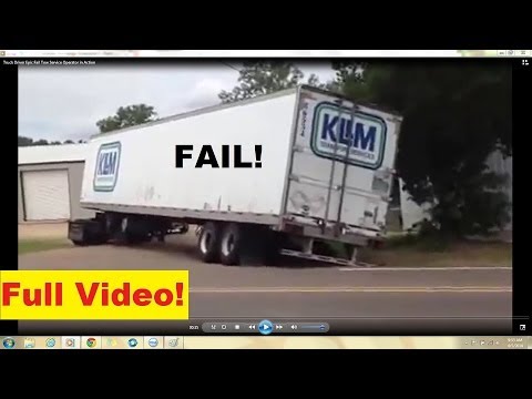 Truck Driver Epic Fail Tow Service Trucker in Action (18 Wheeler)