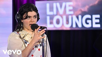 The Last Dinner Party - Nothing Matters in the Live Lounge