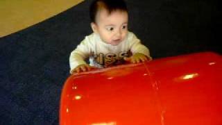 baby susu 1y7d rolling barrel
