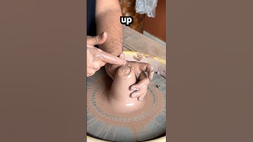 How I teach centering to a beginner #tips #potterytips #ceramics #pottery #howto