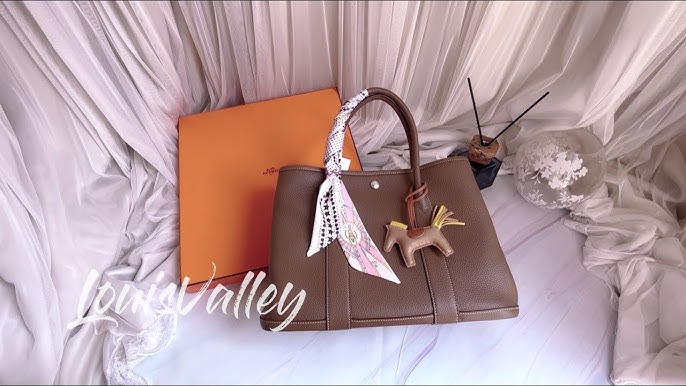 HERMES GARDEN PARTY 30 BAG IN BETON AND NEGONDA LEATHER : FASHION DIARY ADI  SURANTHA 