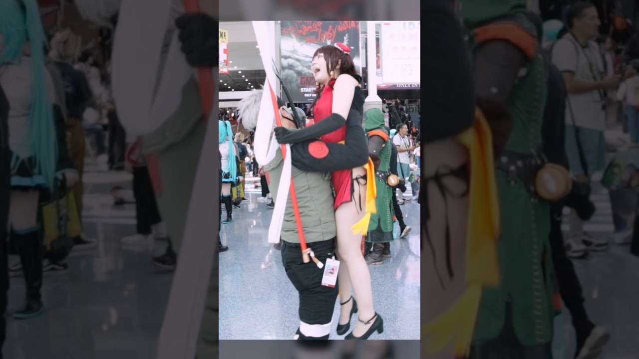 How to kidnap a cosplayer 101 ☠️ #kakashi #anime #cosplay