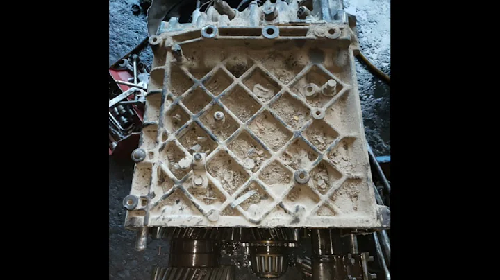 HINO 700 ZF ECOSPLIT 16S151