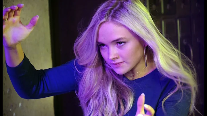 Lauren Strucker - All Scenes Powers #1 | "The Gift...