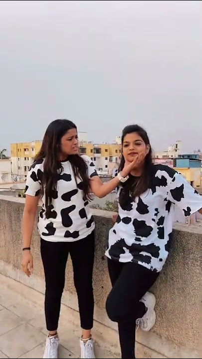 Yaara teri meri yaari sabse pyari 💕 |Status Guru | Girl friendship status ❤ |#shorts #friendship