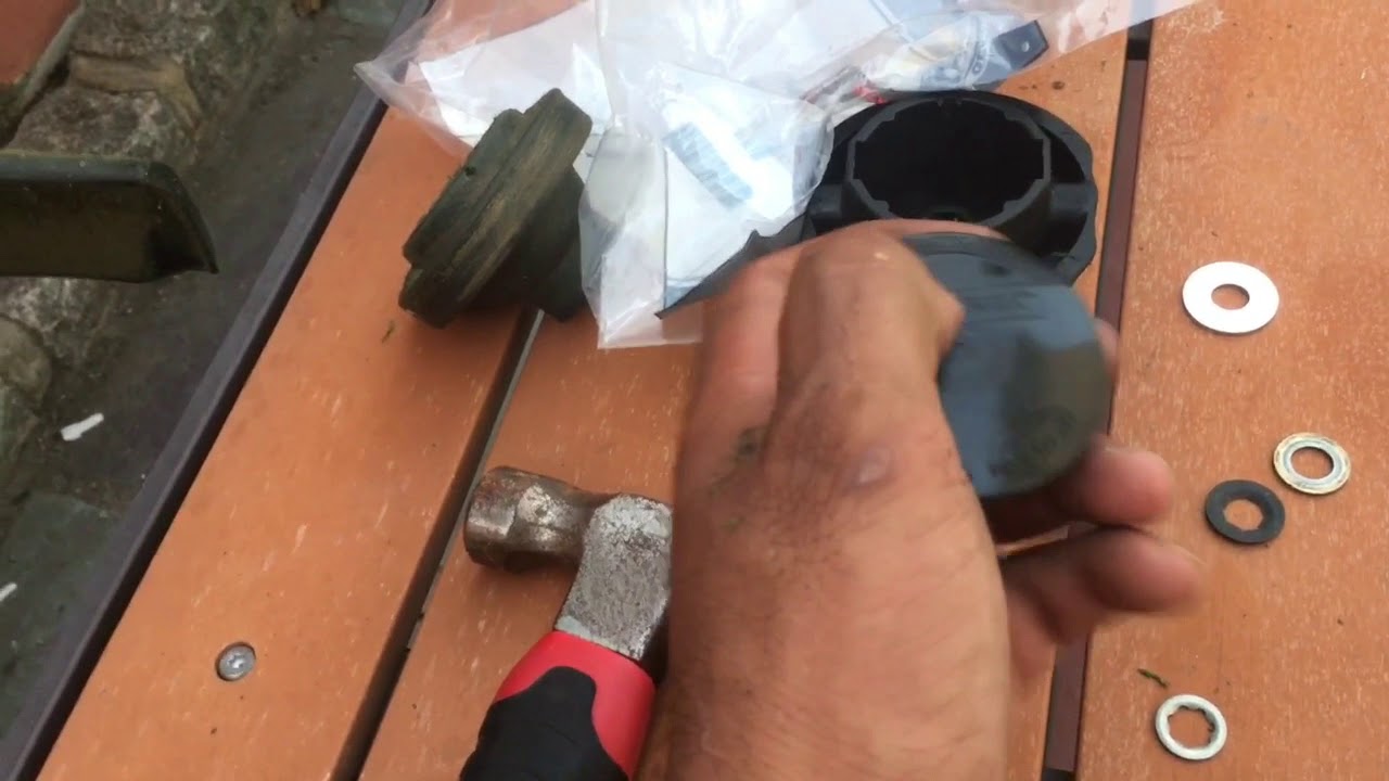 Craftsman weed eater Head Change - YouTube