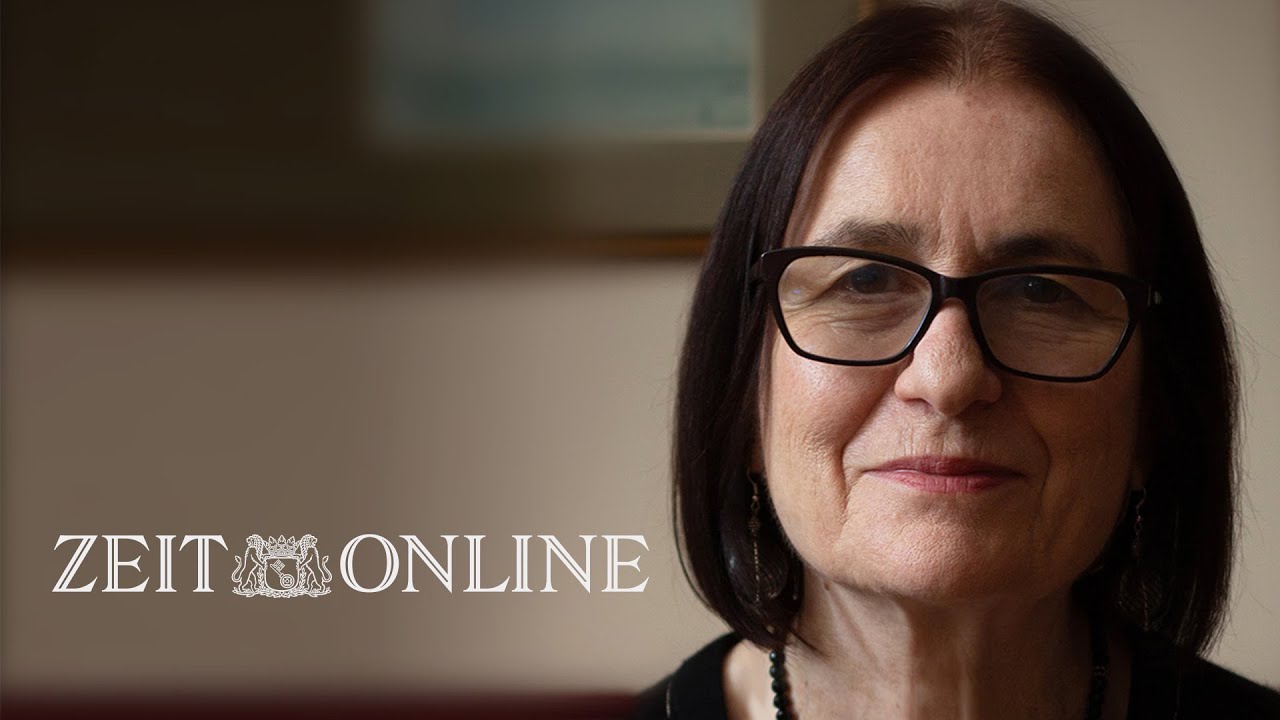 Memorial-Gründerin Irina Scherbakowa im Gespräch mit ZEIT-Redakteurin Anna Sauerbrey