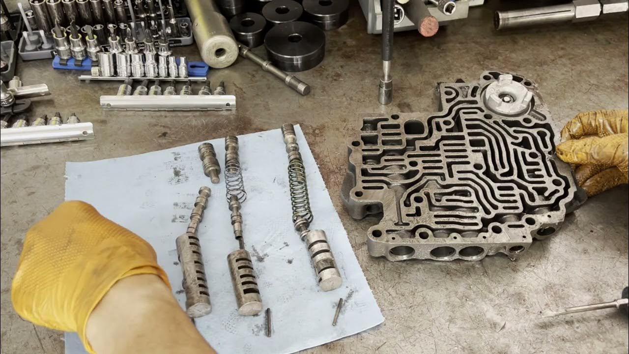 TH350C Valve Body Disassembly - YouTube