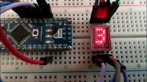 Vintage LED display HDSP-0762 running demo