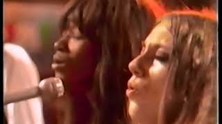 Caravan - Leon Russell with Kathi McDonald & Claudia Lennear chords