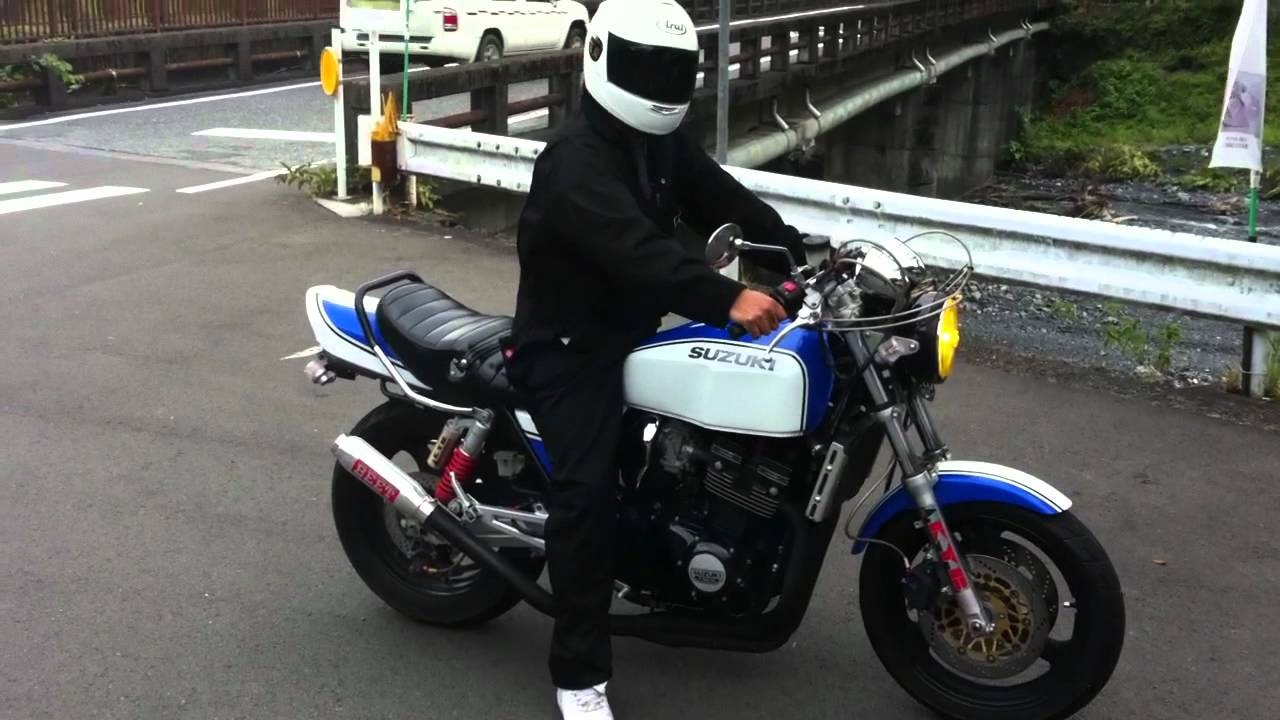 GSX インパルス　ヨシムラモナカ