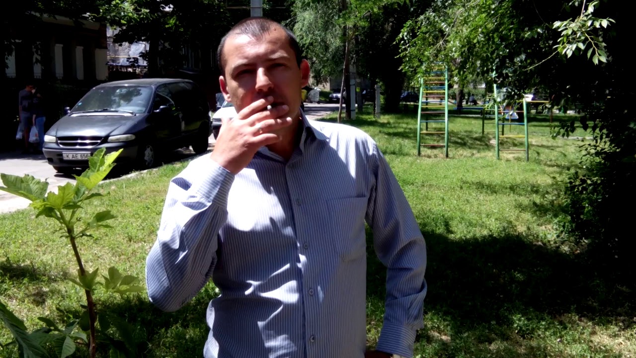 "Между строк": беседа с кыргызстанским писателем Олегом Бондаренко - 16.05.2021,