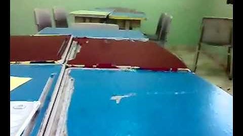 القارئ محمد فاروق  سورة الزمر.mp4