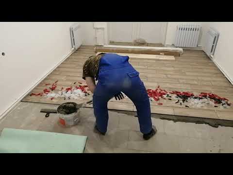 Video: Laying tiles on the floor with your own hands