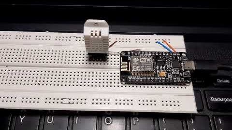 How to program ESP8266 in Micropython – Blink an LED and Interface DHT22