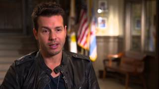 Famous Chicago P.D.: JON SEDA "Detective Antonio Dawson" TV Interview | ScreenSlam Wealth