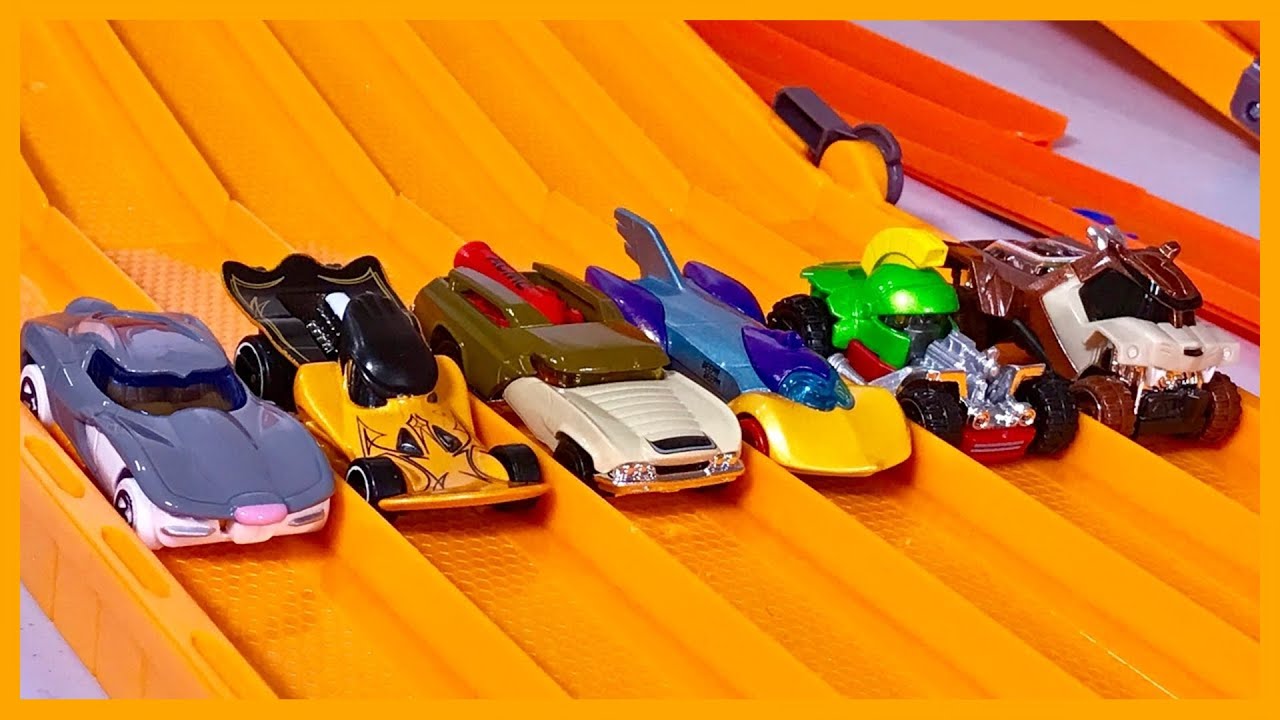 Looney Tunes Cars