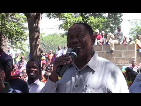 RC WA TABORA AGREY MWANRI AKICHEZA NYIMBO YA SESEMA MARUNDE WANANCHI ONA HII NOMA