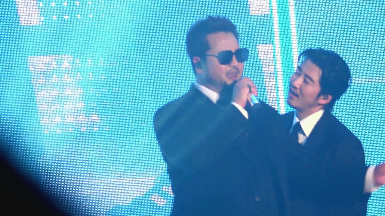 [4K] 221225 god ON 부산 콘서트 - 하늘색 약속 (FOCUS 윤계상)