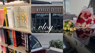 Shopping for books || Solo coffee date || arrange flowers for clients with me || SA YouTuber