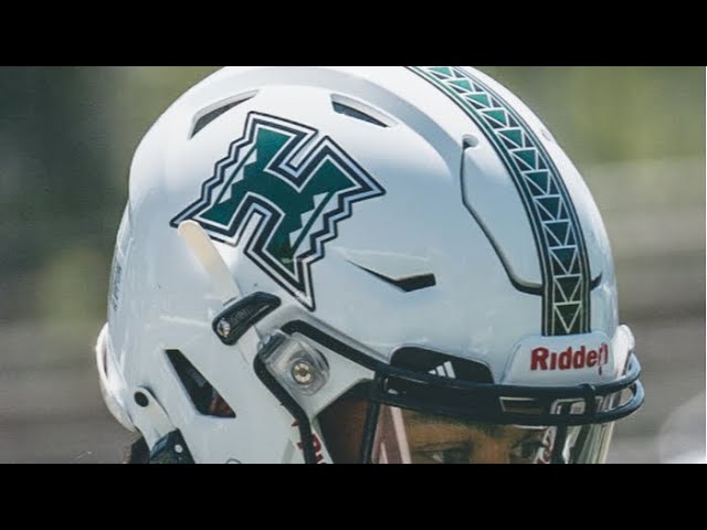 Hawaii Rainbow Warriors helmet history #hawaiifootball #hookedonhelmets Hawaii Rainbow Warriors helmet history #hawaiifootball #hookedonhelmets