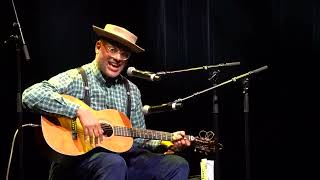 C0379 - Dom Flemons: 