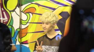 130802 Henry @ Channel V Thailand.(5)