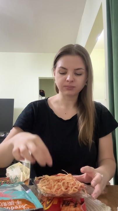 Пробую Китайские вкусняшки - YouTube