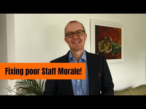 Video: Vem är ansvarig för de anställdas moral?