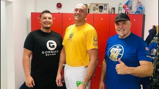 Is Tyson Fury playing minds games and is in fighting shape? 🤔