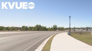 2 Hays CISD students injured after being hit by car near Kyle school