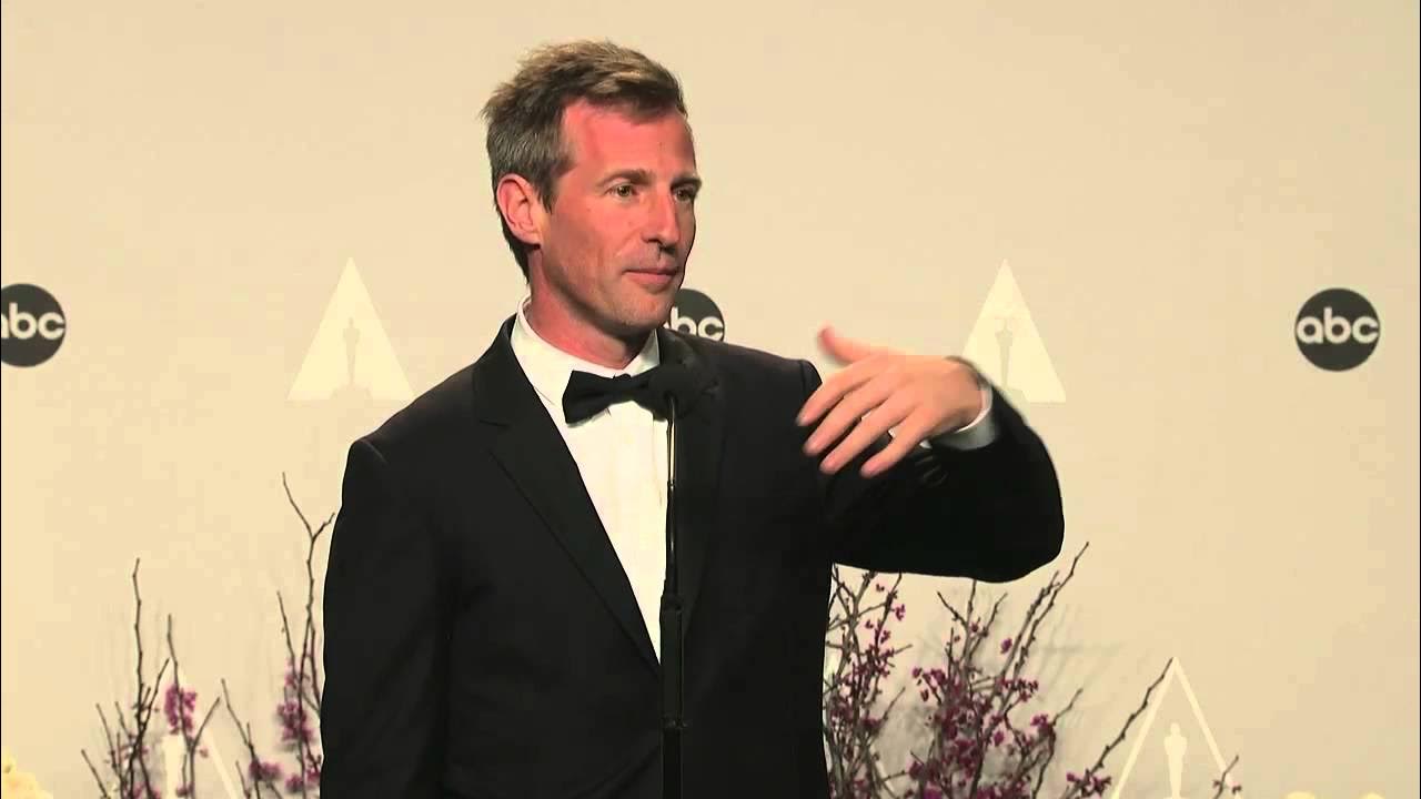 Spike Jonze Excited By his Oscars Win For Best Original Screenplay - YouTube