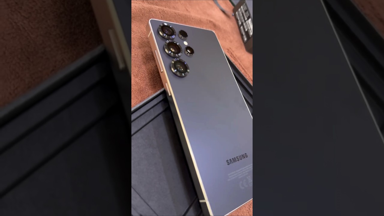 Unboxing Samsung S25 Ultra @Aasif_333