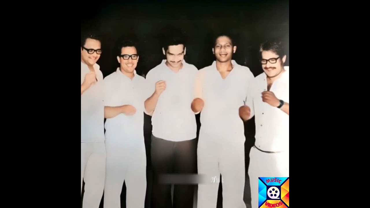 When a friendly group met at Aluva Palace during the making of Bharya.