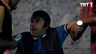 Yeşil Deniz Cemil Araba Sürüyor