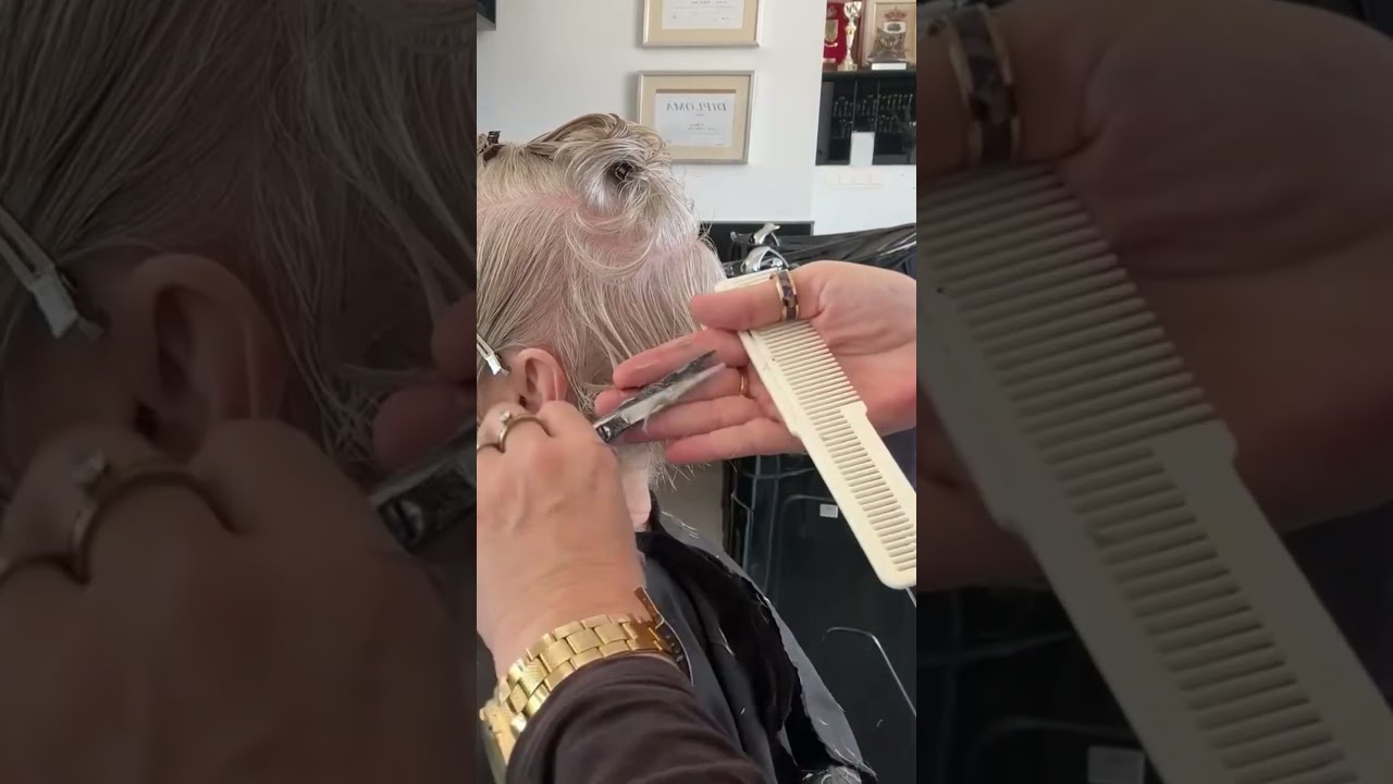 Women short pixie haircut #haircut #hair #salon #hairstyle #pixiehaircut #video #shirt #blowup #diy