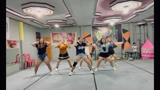 Download Lagu GUCCI PATAH (feat.Hendro Engkeng / ZumbaDanceMix / JONA STUDIO / Coreo Zin Meidy MP3