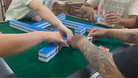 看来今天是赚大了#是时候展现真正的牌技了 - 天天要闻