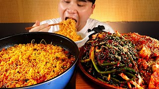 ราเมนเผ็ดเกาหลี asmr กิมจิต้นหอม กิมจิกะหล่ำปลี อาหารอร่อย