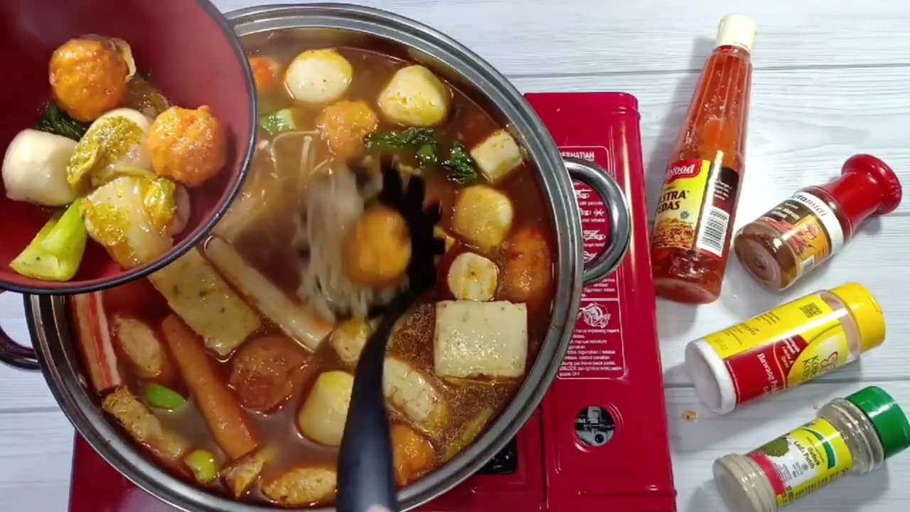3 MENU STEAMBOAT RUMAHAN YANG WAJIB DICOBA