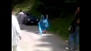 Kuss ta gora o pa khwar ke odas ta gora (salma shah)
