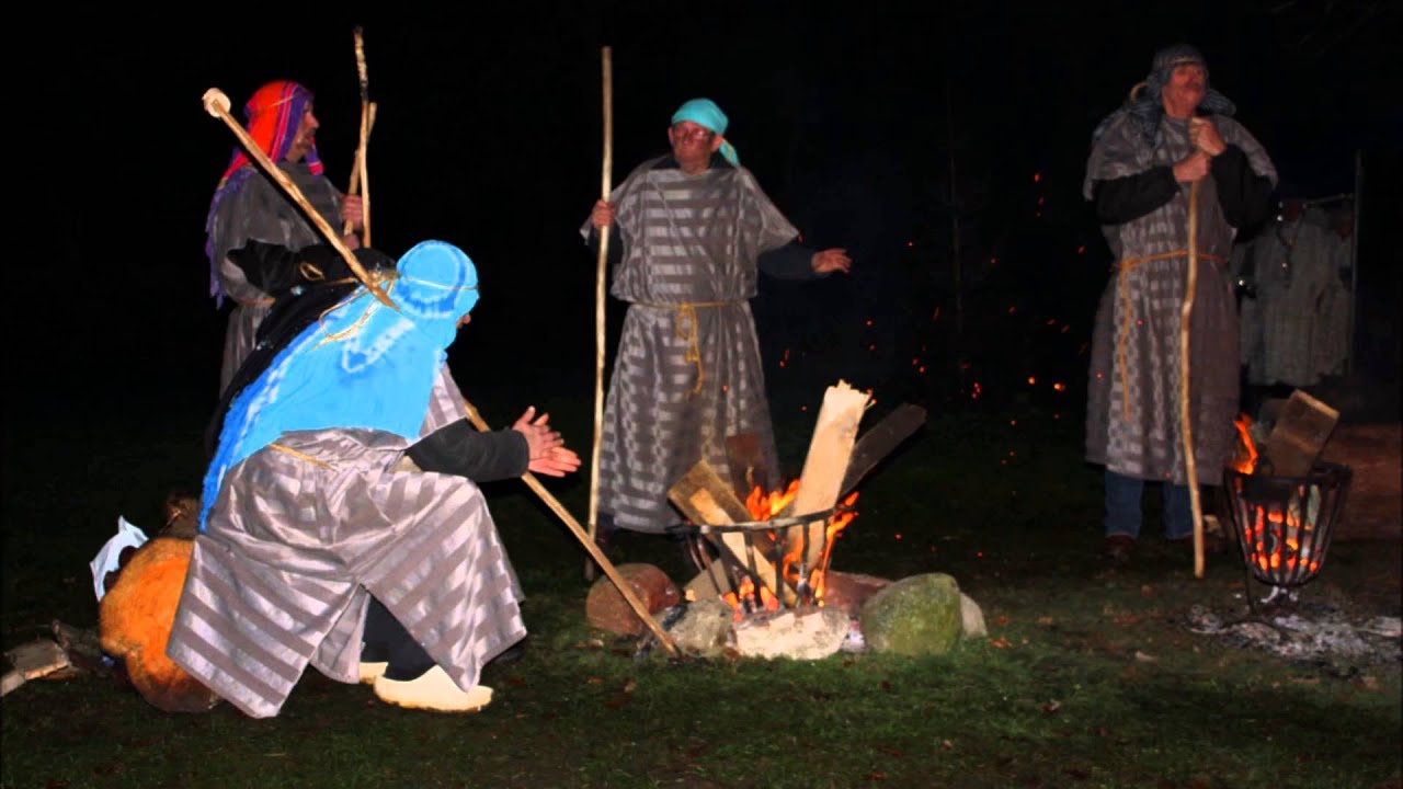 herders in het veld - YouTube