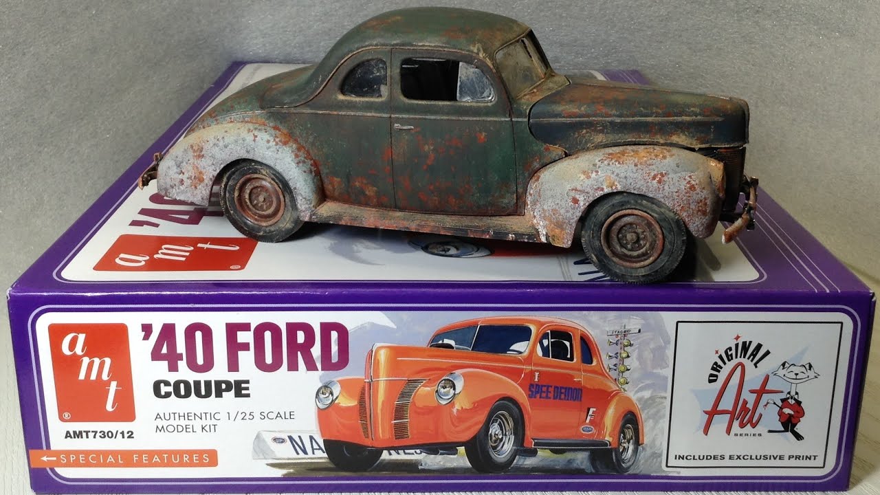 AMT730 AMT 1940 Ford Coupe Plastic Model Kit 